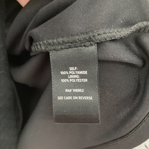 New Torrid Black Mesh Floral Embroidered Flare Sleeve Feminine Top 4X Whimsigoth - Picture 10 of 12